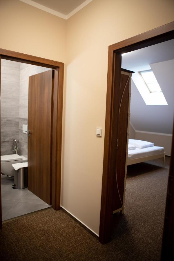 Penzion Dašické sklepy Dasice Extérieur photo