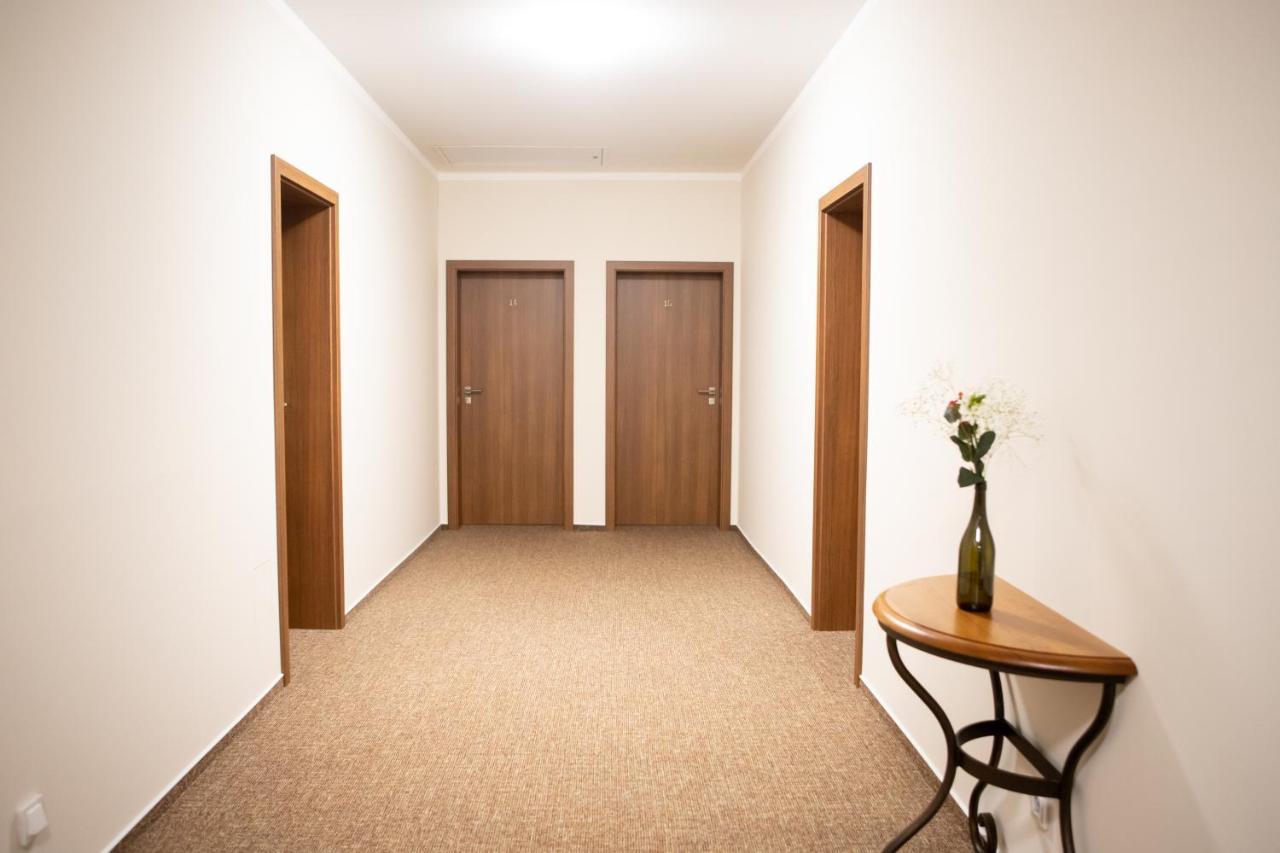 Penzion Dašické sklepy Dasice Extérieur photo